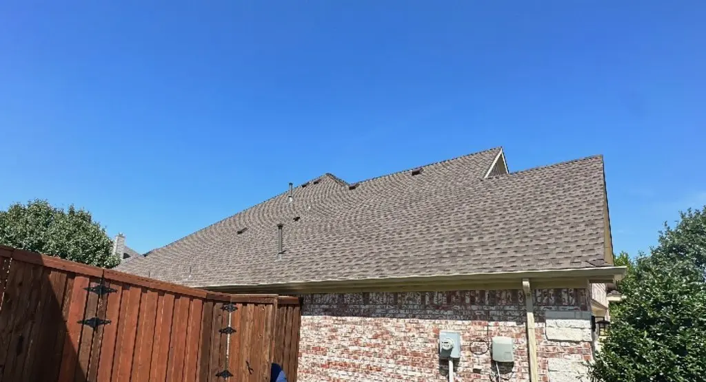 Completed roof replacement project in McGregor